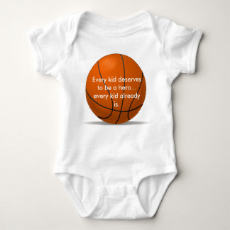 Schattige, liefhebbende basketbaltas romper