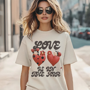 Schattige lieveheersbeestje, liefde is in de lucht t-shirt