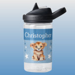 Schattige Lion Voeg naam toe met Stars kinder Blue Waterfles<br><div class="desc">CamelBak Eddy® waterfles voor kinderen. Personaliseer met een naam. Deze waterfles heeft een schattige leeuw met sterren in de kleuren blauw en wit.</div>