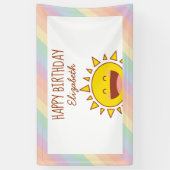Schattige Little Rainbow Sunshine Happy Birthday P Spandoek (Verticaal)