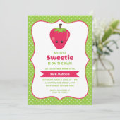 Schattige Little Sweetie Strawberry Baby shower Kaart (Staand voorkant)