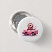 Schattige luiaard rijdt in een roze cabrio ronde button 3,2 cm (Voorkant /achterkant)