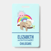 Schattige Luie Sloth met Zon & Regenboog Badge (Achterkant)