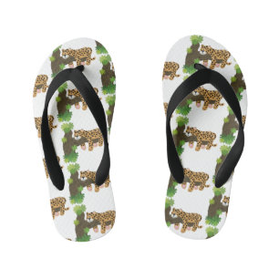 Schattige luipaard slaapt in boom cartoon illustra kinder teenslippers