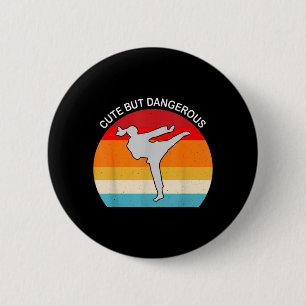 Schattige Maar Gevaarlijke Martial Arts Trap Silho Ronde Button 5,7 Cm