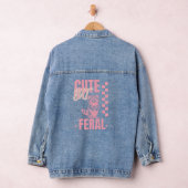 Schattige maar verwilderd grappig meme citaat, eig denim jacket (Hangar)