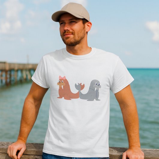 Schattige mannelijke en Vrouw walrussen T-shirt