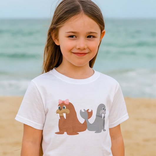 Schattige mannelijke en Vrouw walrussen T-shirt