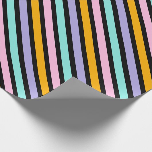 Schattige meerkleurig gestreept patroon cadeaupapier (Hoek)