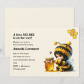 Schattige meisje in bijenkostuum met honingkostuum kaart (Voorkant / Achterkant)