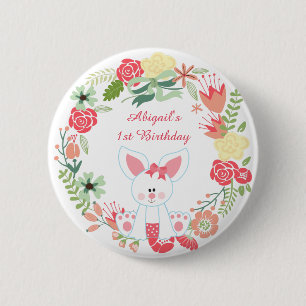 Schattige meisje konijn en bloemenkrans 1e verjaar ronde button 5,7 cm