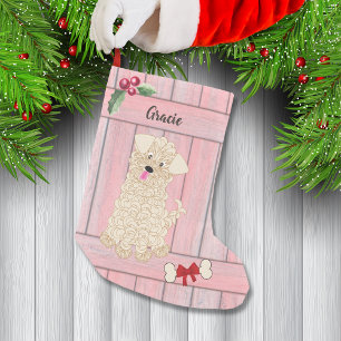 Schattige meisje maltipoo roze houten hek monogram kleine kerstsok
