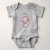 Schattige Meisje Paarse Beer Monogrammed Baby Body Romper (Voorkant)