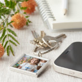 Schattige Meisje Sleutelhanger (Zijkant)