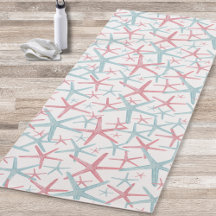 Schattige meisjesmodern strand