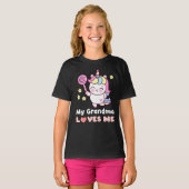 Schattige mijn oma houdt van mij Eenhoorn T-shirt (Voorkant volledig)