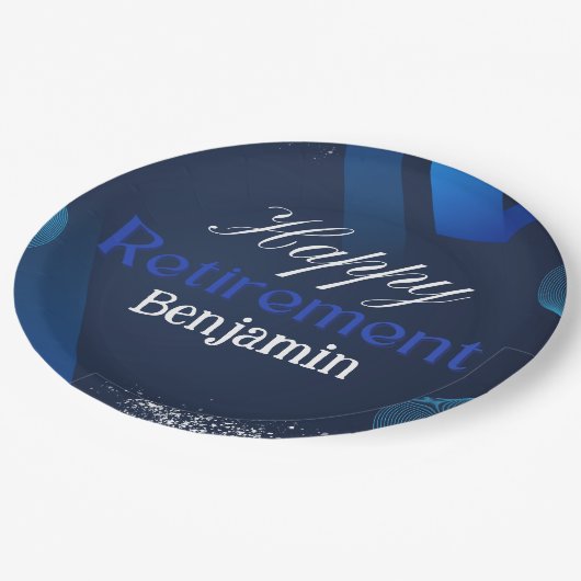 Schattige Modern Blauw en Wit Happy Retirement Papieren Bordje (Gekanteld)