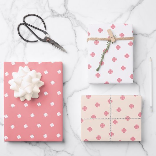 Schattige Modern Feestelijk Roze Lucky Clover Patt Inpakpapier Vel (Voorkant)