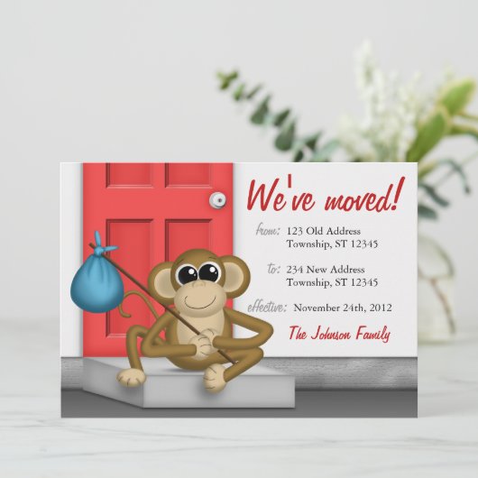 Schattige Monkey on Doorstep - Verhuisaankondiging Aankondiging (Staand voorkant)