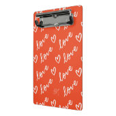 Schattige Monogram Rode Harten & Liefde Lettering Mini Klembord (Angled2)