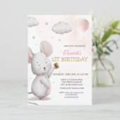 Schattige muis ballon gestreept op geboortedag kaart (Staand voorkant)