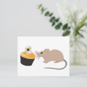 Schattige Muis Eet Halloween Oogbal Cupcake Briefkaart (Staand voorkant)