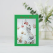 schattige muis met bessen sneeuwen briefkaart (Staand voorkant)