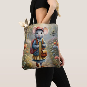 Schattige muismeisje op weg naar school, gepersona tote bag