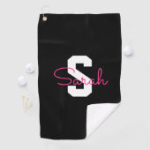 Schattige naam & monogram | Zwart Wit & Roze Golfhanddoek (Insitu)
