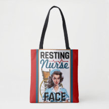 Schattige Nostalgische Verpleegster Pinup Rustende