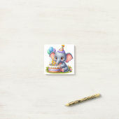 Schattige olifant 6e verjaardag post-it® notes (Op bureau)