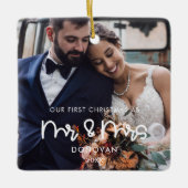 Schattige onze eerste kerst trouwfoto keramisch ornament (Voorkant)