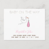 Schattige ooievaarsmeisje aankondigingskaart (Voorkant)