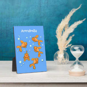 Schattige oranje goudvis op blauwe cartoon illustr fotoplaat