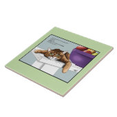 Schattige Oranje Tabby Kat Snoepjes Grappig Wachte Tegeltje (Zijkant)