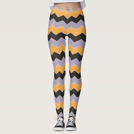 Schattige Oranje Wit Paarse Chevron Patroon Eenvou Leggings (Voorkant)