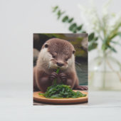 Schattige otter die een zeewiersalade eet briefkaart (Staand voorkant)