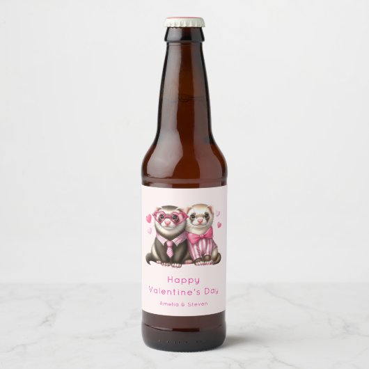 Schattige Otter Paar in Liefde Valentijnsdag Bier Etiket (Voorkant)