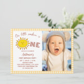 Schattige Our Little Sunshine is een foto van de v Kaart (Staand voorkant)