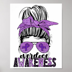 Schattige overdosis bewustzijn rommelige haar knot poster