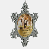 Schattige paar foto Eerste Kerstmis Luxe golden Tin Sneeuwvlok Ornament (Links)