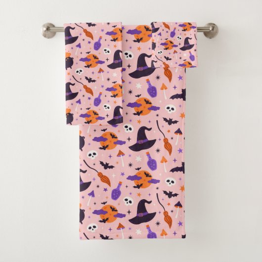 Schattige Paarse & Roze Halloween Patroon Bad Handdoek (Insitu)