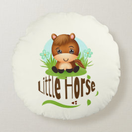 Schattige paartje rond kussen