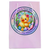 Schattige paaskuiken, bloemen en kleurrijke eieren medium cadeauzakje (Voorkant)