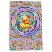 Schattige paaskuiken, bloemen en kleurrijke eieren medium cadeauzakje (Voorkant)