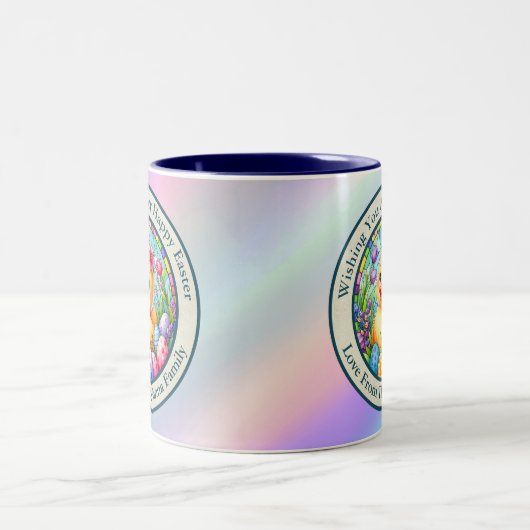 Schattige paaskuiken, bloemen en kleurrijke eieren tweekleurige koffiemok (Center)