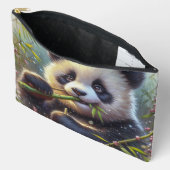 Schattige Panda Beer Eten Bamboe Etui (Open)