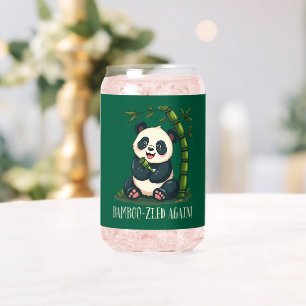 Schattige panda die bamboe omhelst, leuke cartoon blikvorm glas