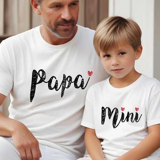 Schattige papa en mini leuk script en hart Tri-Blend shirt