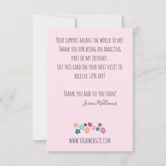 Schattige Pastel Bloemen Haar Stylist Bloemkrans Bedankkaart (Achterkant)